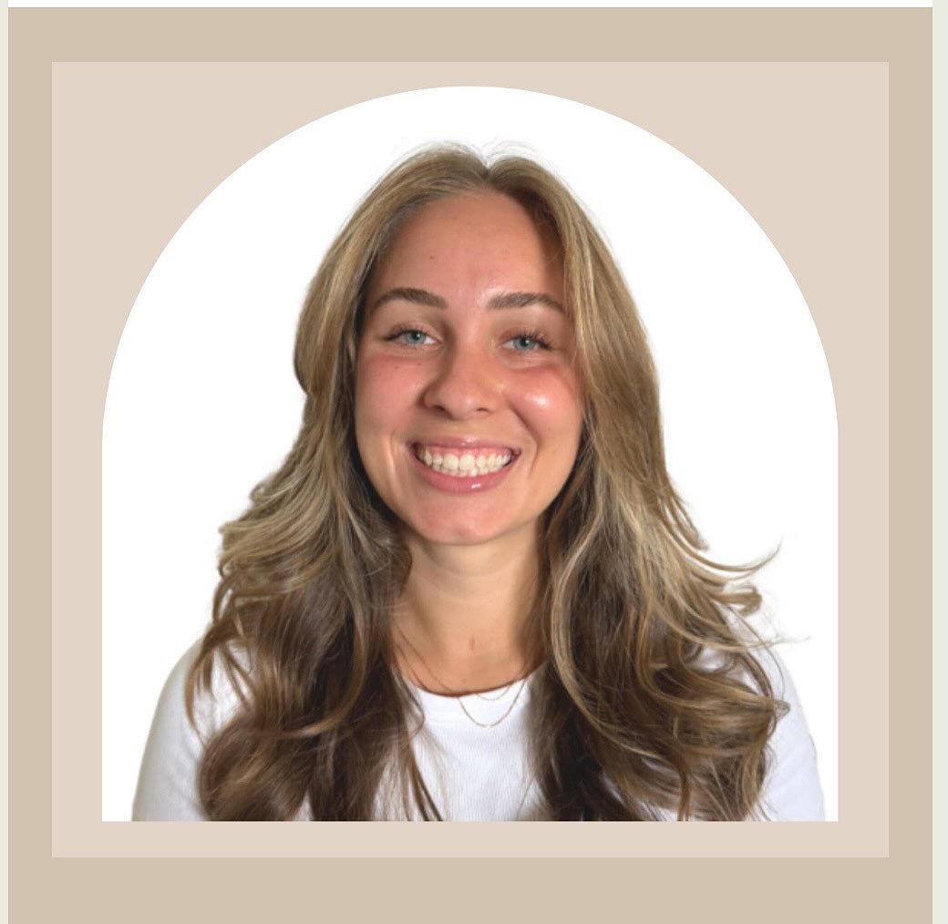 Hey friends!  My clinic is growing!  I know many of you have teens and am sharing her info in case anyone’s looking for someone for their teen. If you’re in GTA you can see her in person and if you’re in Ontario she’s available for online! 

✨ Meet Our New Therapist ✨

We’re excited to welcome Délia Bagi to the Choosing Health Counselling team! 

Délia specializes in working with teens and young adults. Whether your teen is navigating anxiety, depression, school stress, friendships, or life changes, Délia creates a safe, supportive space to be heard and understood.

➡️ Now booking free consult calls so you and your teen can see if it feels like the right fit.

If your family has been considering therapy for your teen, this is a great opportunity to connect and learn more.

📞 Reach out today to schedule a free consult - 289-326-9989
👉 https://www.choosinghealth.ca/delia-bagi-registered-psychotherapist-qualifying 

#teentherapy #therapistontario #mississauga #ontario #teenmentalhealth @choosinghealthcounselling